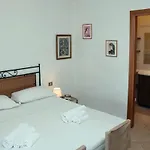 Casa Mistral By La Via Del Mare Viaggi E Vacanze * 维拉西米乌斯