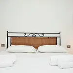 Casa Mistral By La Via Del Mare Viaggi E Vacanze 维拉西米乌斯