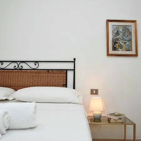Casa Mistral By La Via Del Mare Viaggi E Vacanze Appartamento *