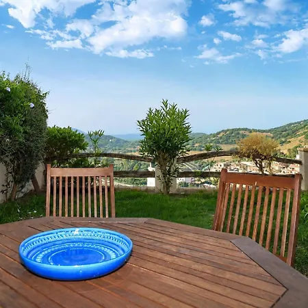 Casa Mistral By La Via Del Mare Viaggi E Vacanze Lägenhet Villasimius