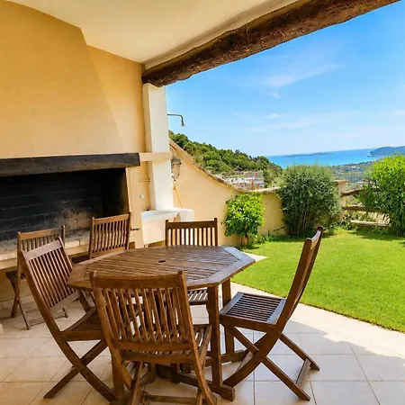 Casa Mistral By La Via Del Mare Viaggi E Vacanze Lägenhet Villasimius