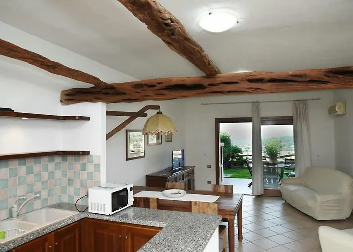 公寓 Casa Mistral By La Via Del Mare Viaggi E Vacanze *