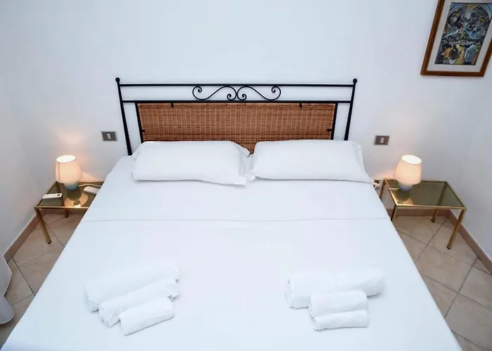 公寓 Casa Mistral By La Via Del Mare Viaggi E Vacanze 维拉西米乌斯